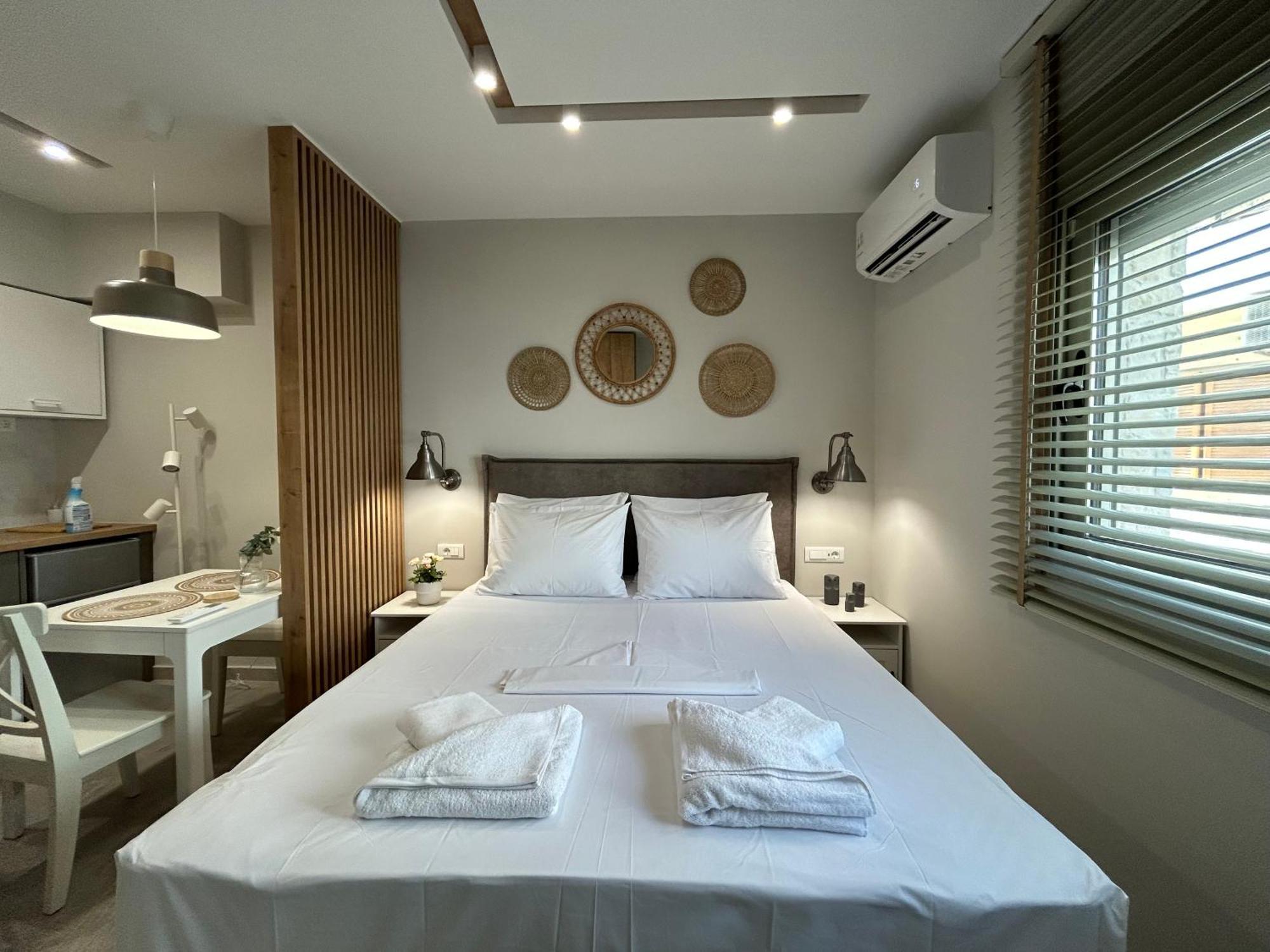 Armonia Small Luxury Apartments Ierápetra Chambre photo